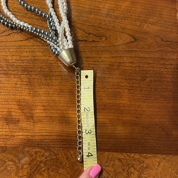 Chicos CHUNKY Multi-Strand Pearl bead Necklace white gray gold taupe pearls NWOT - Picture 9 of 13